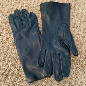 Ladies Leather Gloves